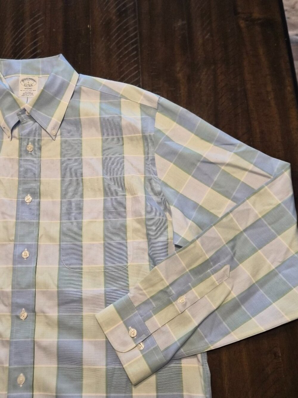 Brooks Brothers Shirt Mens Sz Large Plaid Regent Non-Iron Supima Cotton H092
